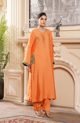 Amber Embroidered Set