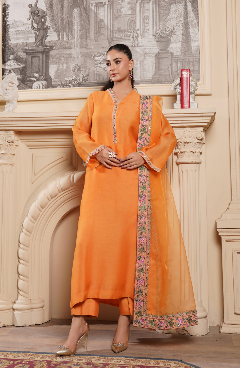 3 Piece - Embroidered Suit - RW25-13