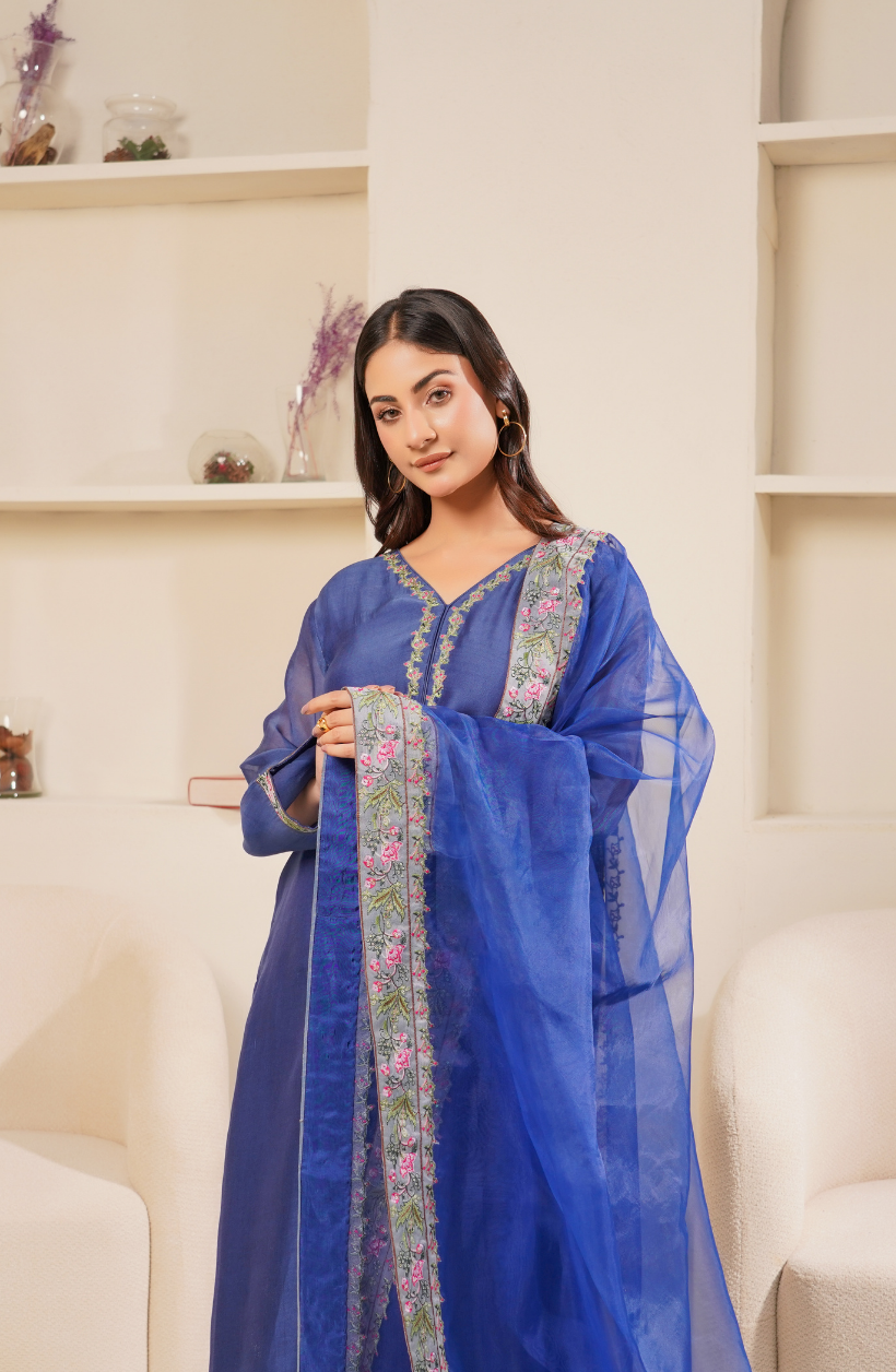 3 Piece - Embroidered Suit - RW25-10