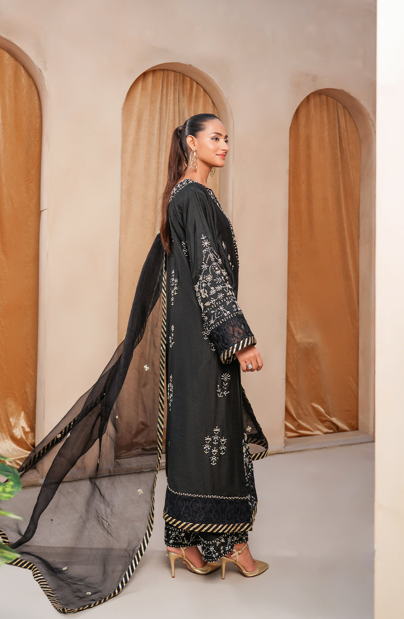 Nazm Embroidered 3-Piece Set