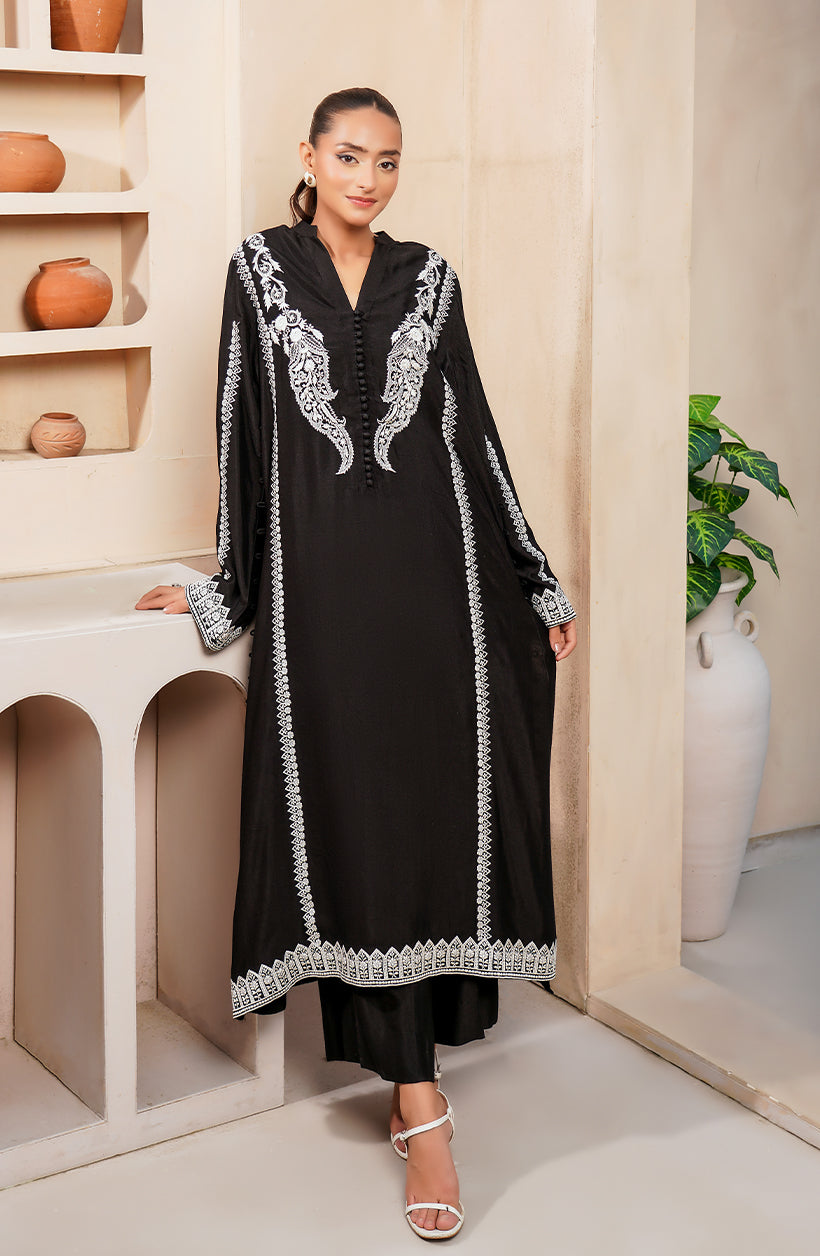 Amara Embroidered Set