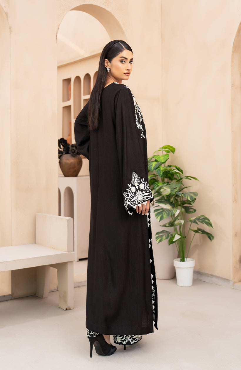 Onyx Emboirdered Set