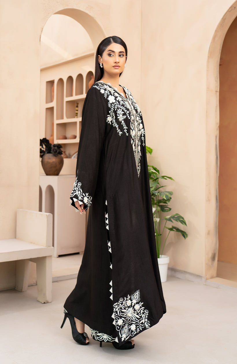 Onyx Emboirdered Set