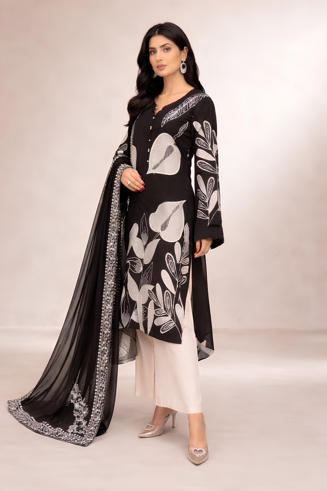 Signature Embroidered 3-Piece Set